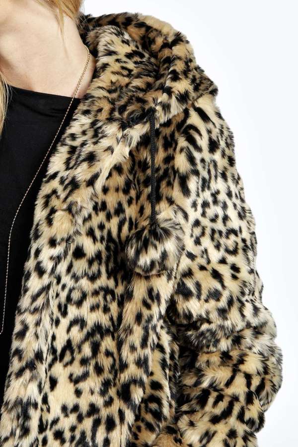 Boohoo hotsell leopard coat