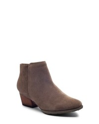 Blondo Valli Waterproof Bootie