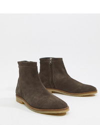 ASOS DESIGN Chelsea Boots In Grey Suede With Sole