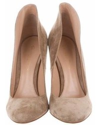 Gianvito Rossi Suede Round Toe Pumps W Tags