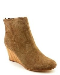 NYLA Halsie Brown Suede Fashion Ankle Boots