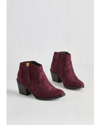 Fortune Dynamic Lay Of The Portland Bootie In Burgundy