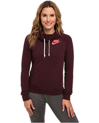 Burgundy Hoodie Outfits For Women (20 
