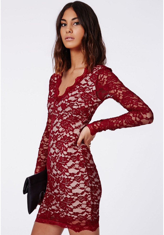 11 Honoré Flora Ruched Long Sleeve Body-Con Dress in Cherry Red