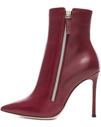 Gianvito Rossi Pointed Leather Ankle Leather Boots