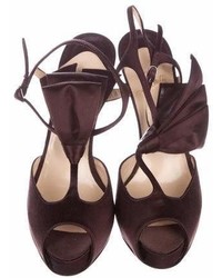 Christian Louboutin Ernesta Bow 120 T Strap Sandals