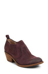 sofft aiden ankle boot