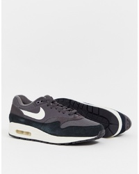 Nike Air Max 1 Trainers In Navy