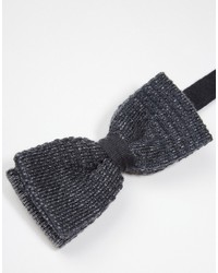Minimum Knitted Bow Tie
