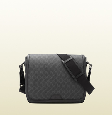 Gucci Gg Supreme Canvas Messenger Bag, $1,150 | | Lookastic