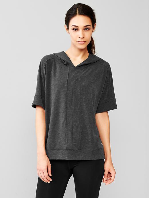 gap short sleeve sweatshirt