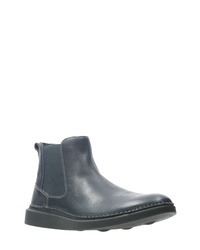 CLARKS Hale Mid Chelsea Boot 