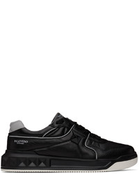 Valentino Garavani Black One Stud Low Top Sneakers
