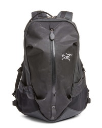 Arc'teryx Arro 16 Nylon Backpack