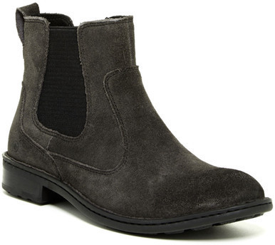 chelsea boots by born