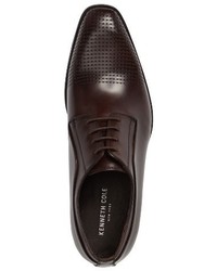 Kenneth Cole New York Course Of Action Medallion Toe Derby