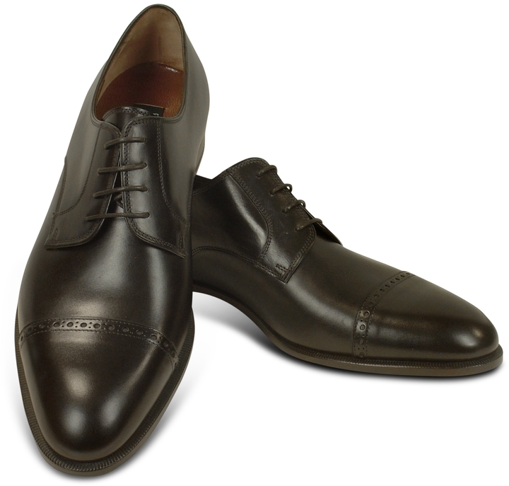 dark brown cap toe