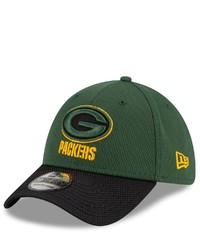 New Era Greenblack Green Bay Packers 2021 Nfl Sideline Road 39thirty Flex Hat