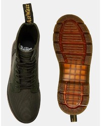 Dr martens 2024 tract fold