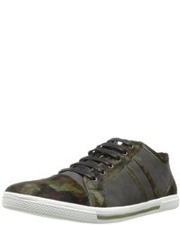 Kenneth Cole New York Get Down 2 It Pn Fashion Sneaker