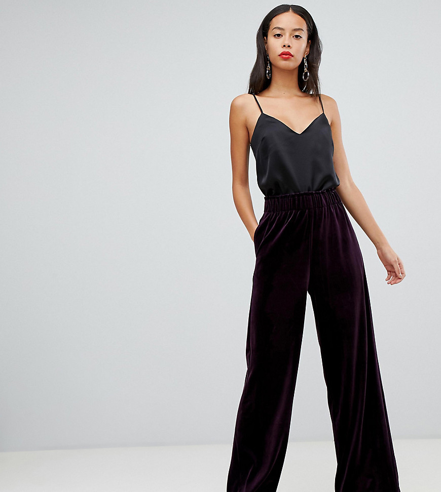 WHITE STUFF Velvet Cropped Trousers in Pure Black | Endource