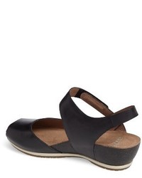 Dansko Vera Sandal