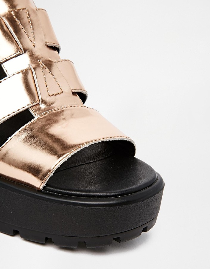 Vagabond Dioon Metallic Rose Gold Gladiator Heeled Sandals, $135 | |
