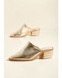 Nyla Shoes Inc Mule Be Back Leather Heel In Gold