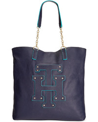 Tommy Hilfiger Th Patch Pebble Leather Tote With Chain