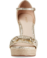 Gucci Carolina Metallic Wedge 85mm Sandal Platino