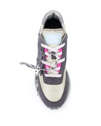 Off-White Arrows Low Top Sneakers