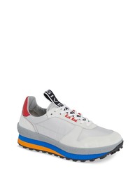 Givenchy Tr3 Low Runner Sneaker