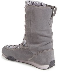 The North Face Thermoball Waterproof Heatseeker Insulated Boot