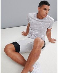 Nike Running Tailwind Camo T Shirt In Grey 928543 027