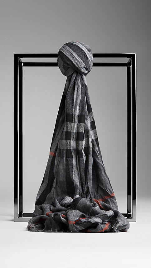 black and grey burberry scarf