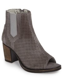 Bos. & Co. Brianna Perforated Chelsea Boot