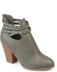 Journee Collection Rhapsy Bootie  Tan