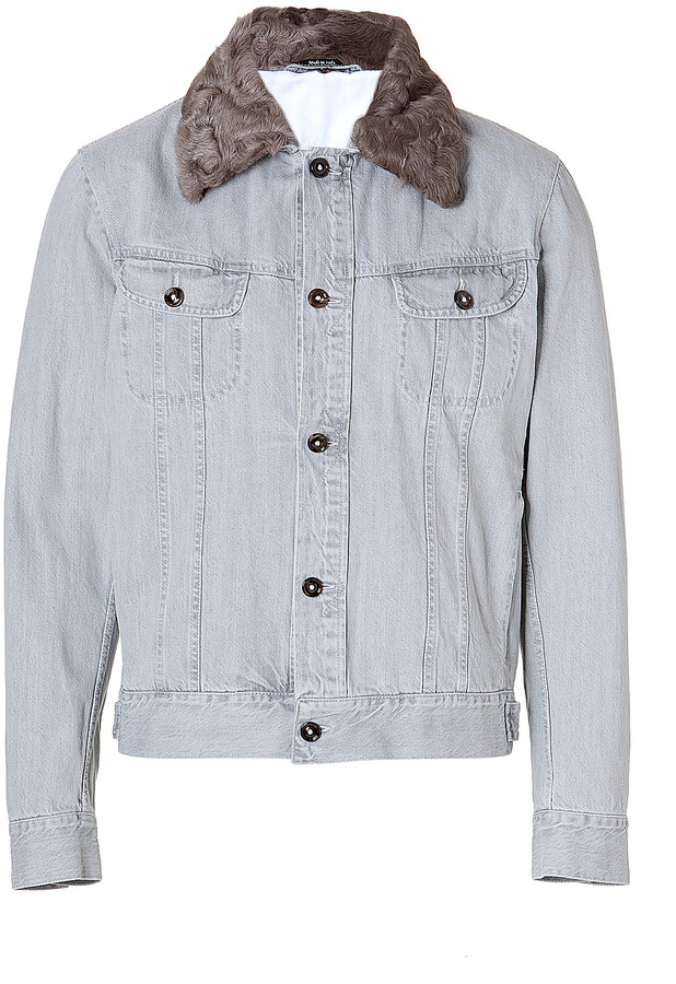 blue jean jacket with fur collar