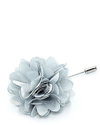 Roundtree & Yorke Flower Lapel Pin