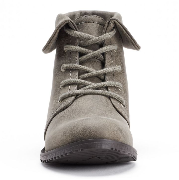 sonoma grey boots