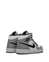 Jordan Air 1 Mid Sneakers