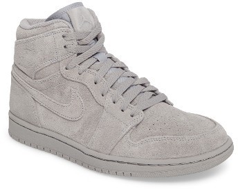 grey nike high top sneakers