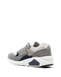 New Balance 580 Leather Low Top Sneakers