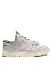 Nike Dunk Low Remastered Sneakers