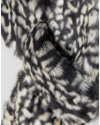 7x Faux Fur Leopard Scarf