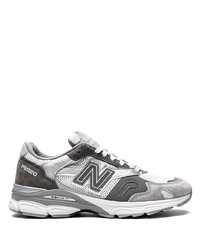 New Balance 920 Low Top Sneakers