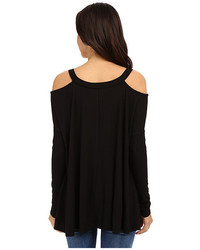 Culture Phit Constance Cold Shoulder Ribbed Top