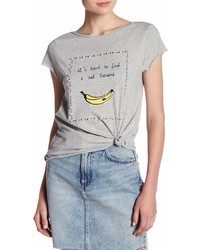 Romeo & Juliet Couture Faux Pearl Embellished Graphic Print Tee