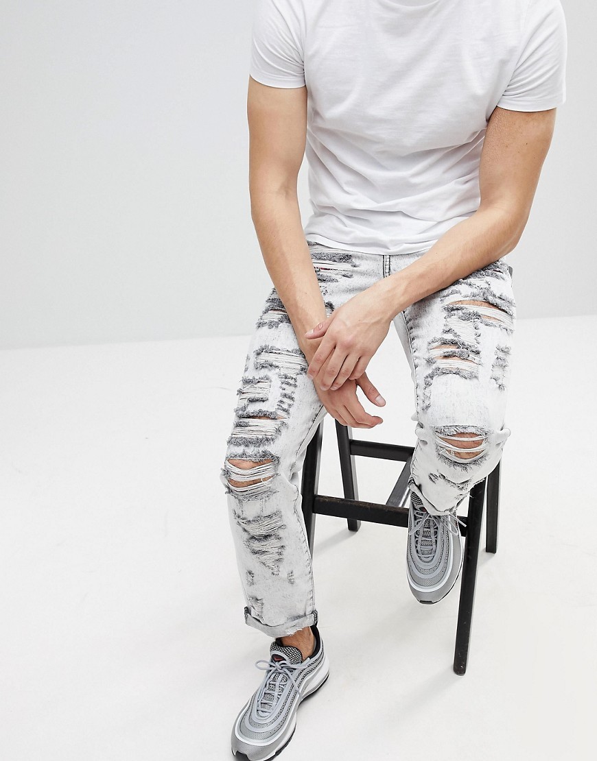 melodramatiske Modsigelse kapacitet ASOS DESIGN Asos Slim Jeans In Acid Wash Grey With Heavy Rips And Check  Patches, $21 | Asos | Lookastic