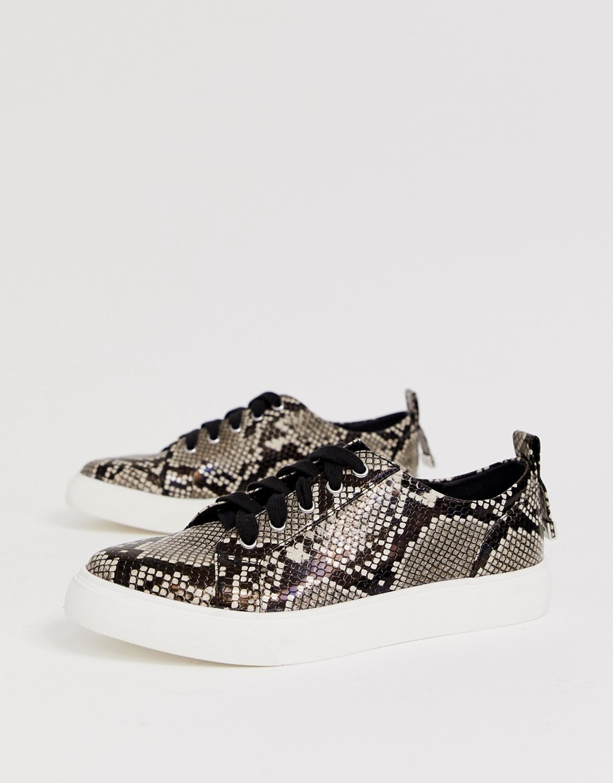 ASOS DESIGN Durban Pointed Lace Up 
